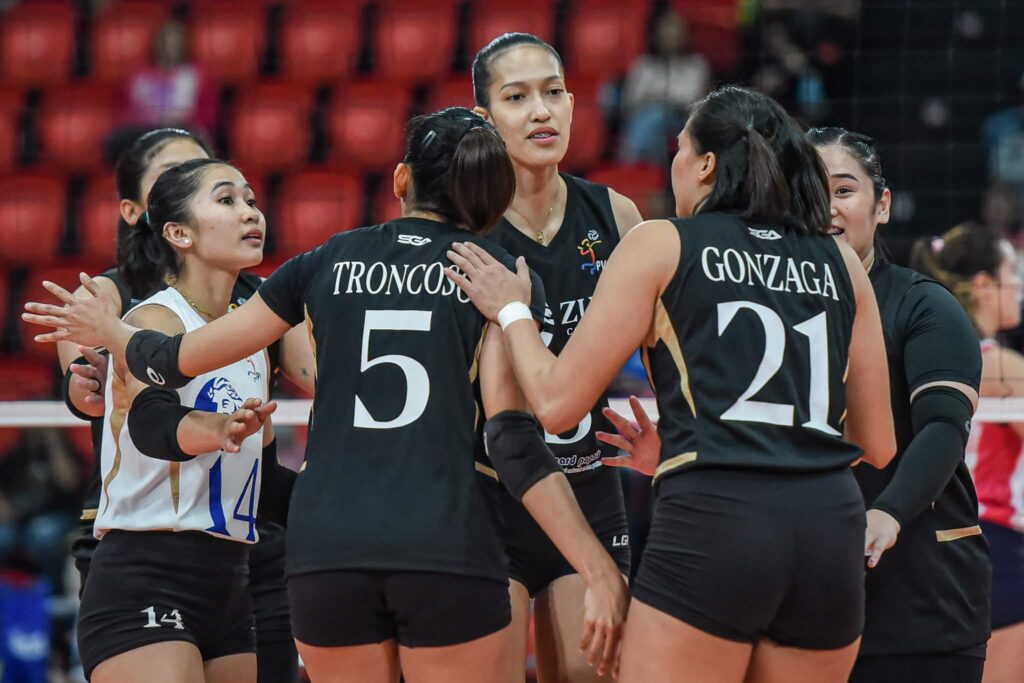 Jovelyn Gonzaga 和 Chai Troncoso 带领 ZUS Coffee Thunderbelles 参加 PVL 全菲律宾大会。